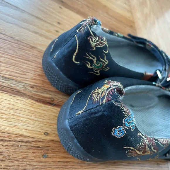 Vintage embroidered mary janes - Picture 4 of 6